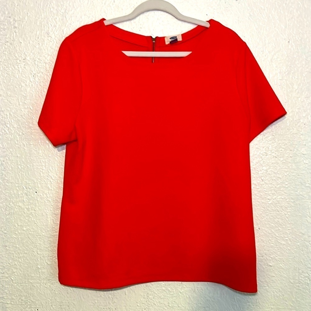 Old Navy orange blouse with embedded pattern size XL
